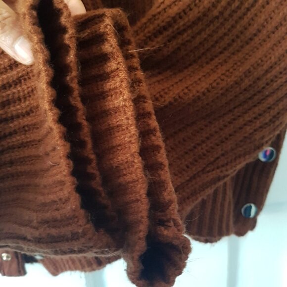 Dex Rib Knit Long Sleeve Crewneck Sweater Gold Button Detail Toffee Brown Sz S - Picture 6 of 12